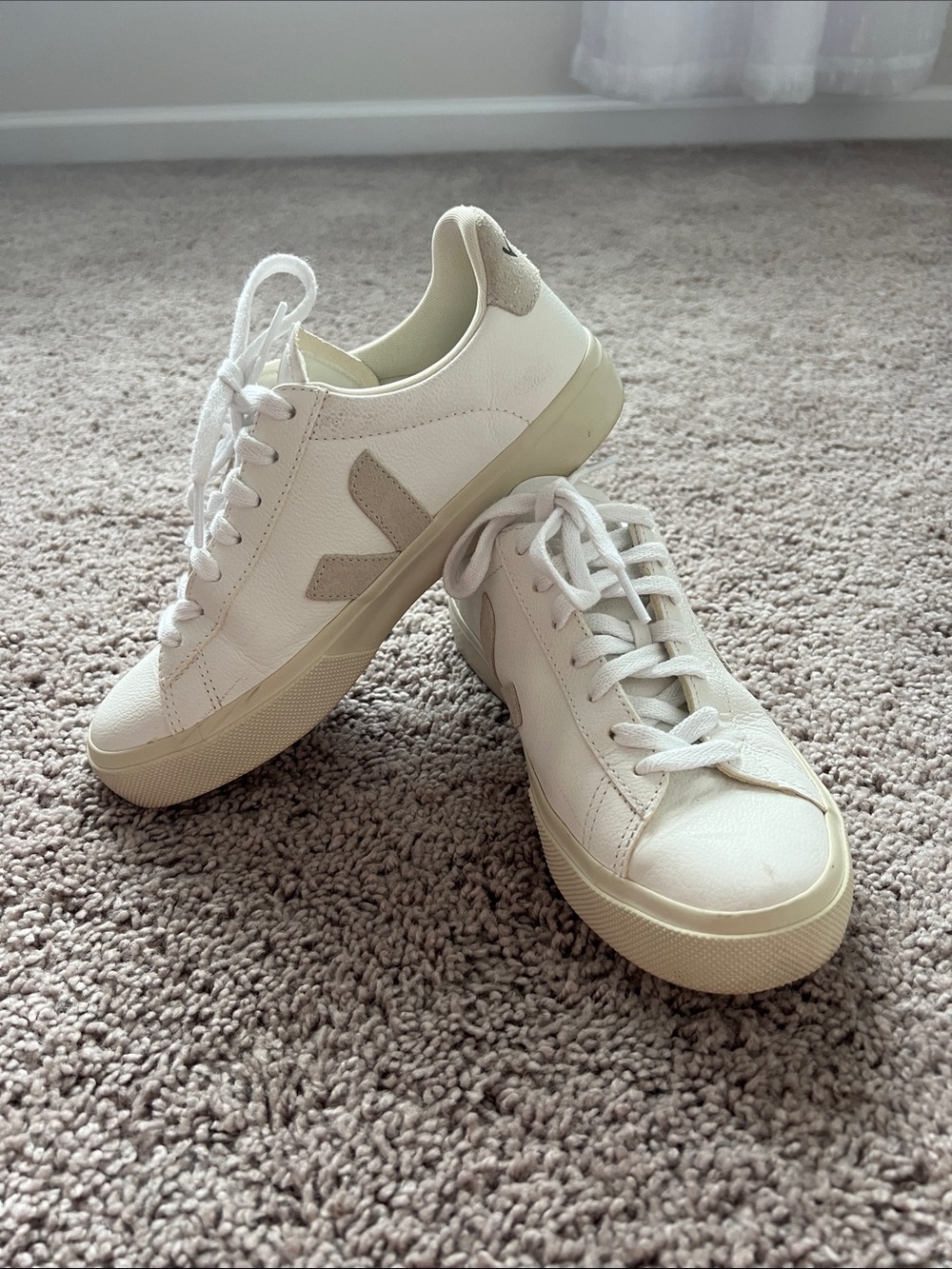 VEJA women’s campo sneaker